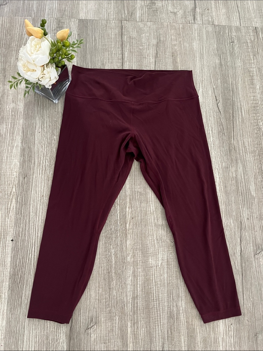 Lululemon Burgundy Leggings - Picture 2 of 10